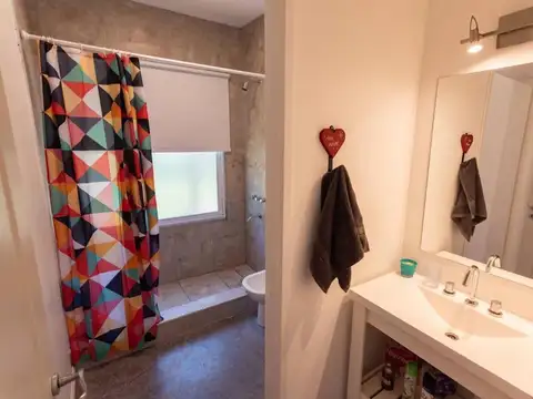 Casa en Venta - 2 Dormitorios 1 Baño - 500mts - Balneario Mar Chiquita