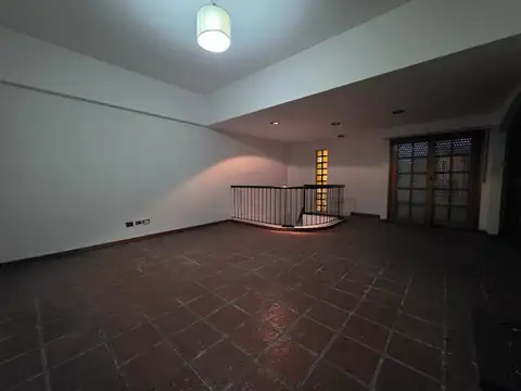 Venta de departamento  3 ambientes. Ituzaingo