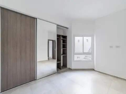 Pasaje Senador Regino Maders 1300