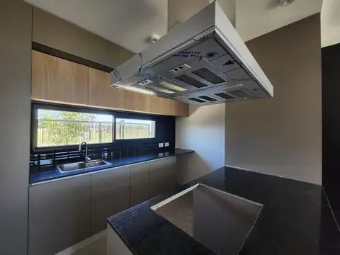 Casa en Venta en Funes Norte, USD 127.500