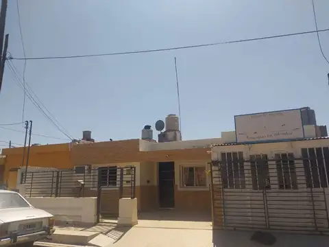 CASA EN VENTA 2 DORMITORIOS B° SAN ROQUE CORDOBA