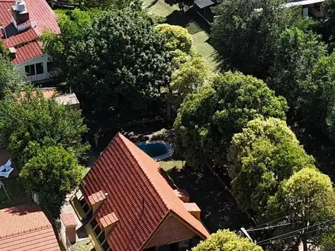 Casa 5 ambientes con 2 baños