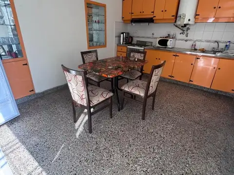 Oficina en Alquiler en Pergamino, USD 750