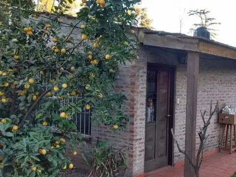 J De Andonaegui 2600