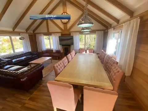 Casa en Alquiler Temporal de 6 dormitorios