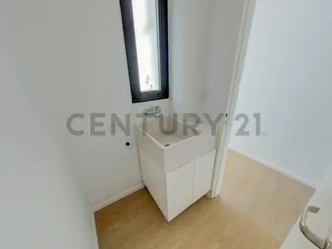 Departamento en Venta en Refinerías, USD 198.000