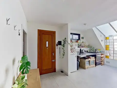 Depto Tipo Casa en Venta 50 años