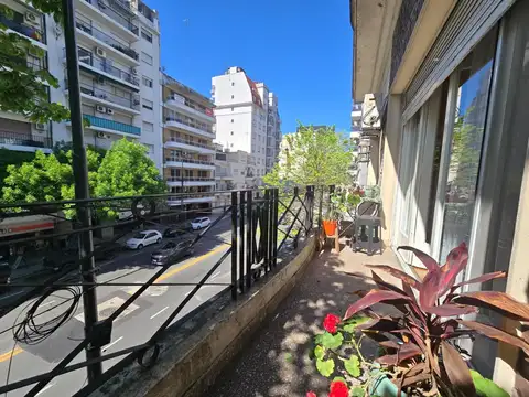 PH en venta de 3 ambientes con dependencia en Barracas