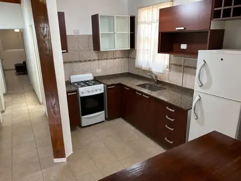 VENTA CASA DE 4 AMBIENTES BARRIO PRIVADO EN MORENO