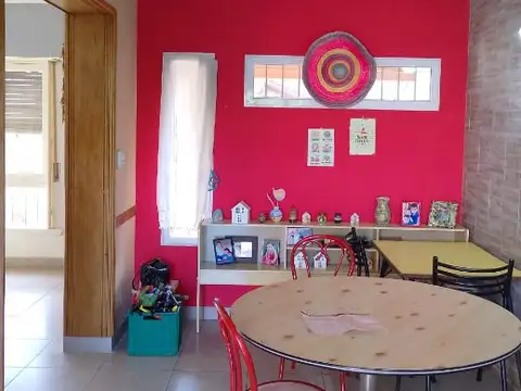 Casa 4 ambientes con 1 baño