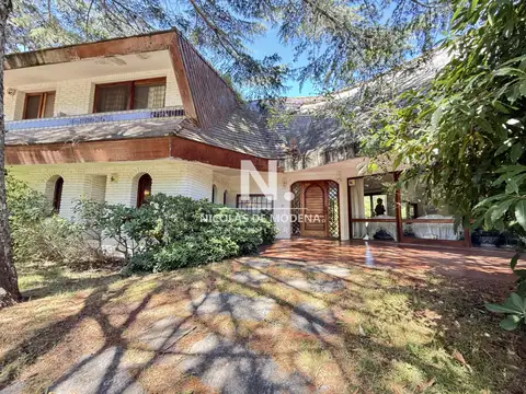 Vende Casa en Lugano de 4 dormitorios en Punta del Este