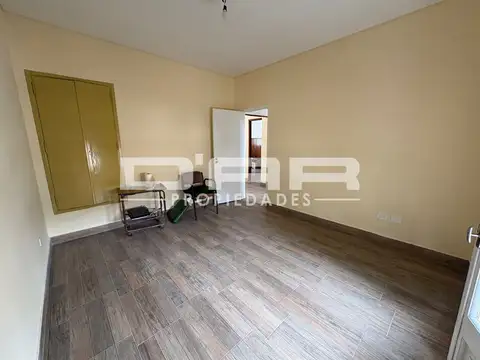 Espectacular Ph De 3 Ambientes Con Patio + Terraza Propia En Barrio Naón! Montiel 1500