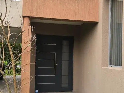 Casa en Venta en La Taquara, USD 246.000