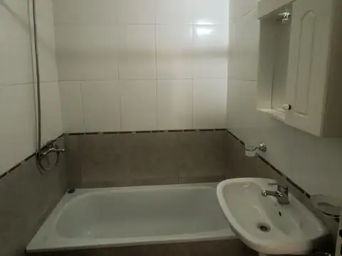 Departamento 3 Ambientes en Arozarena 200, Tapiales