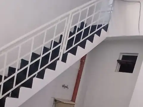 Depto Tipo Casa en Venta en Saavedra, USD 136.000