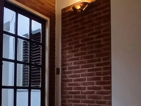 Depto Tipo Casa en Venta 39 años