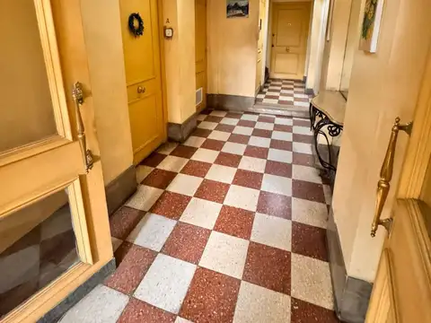 Constitucion 1500, Piso 4