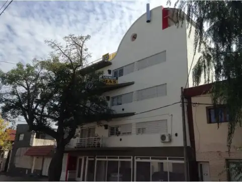 Departamento de 1 dormitorio en venta, Perdriel 730