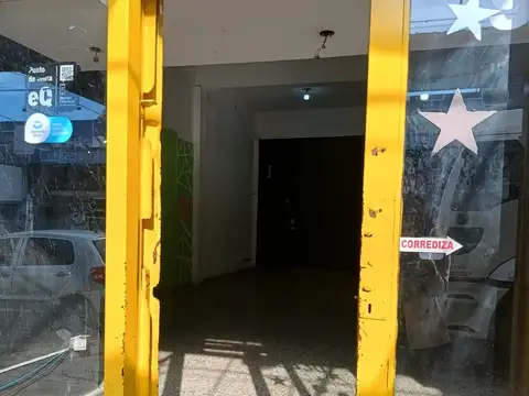Local en Alquiler en Pablo Podesta, $ 1.200.000