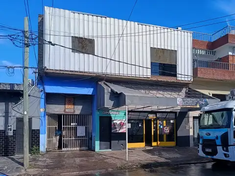Av. Presidente Juan Domingo Perón 9600
