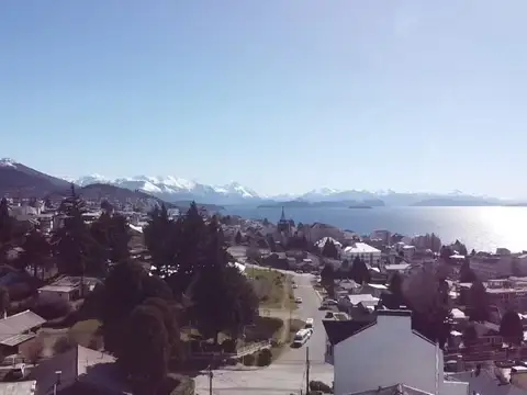 Excelente lote para desarrollo VISTA PLENA AL LAGO