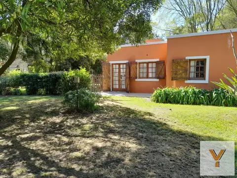 Casa en venta - 3 Dormitorios 2 Baños - Cochera - 900Mts2 - Necochea