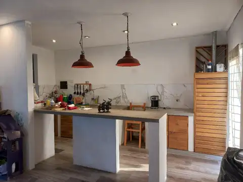 Casa con Pileta en Exaltacion de la Cruz - APTA CREDITO