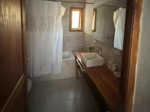 Casa en Venta con 7 cocheras