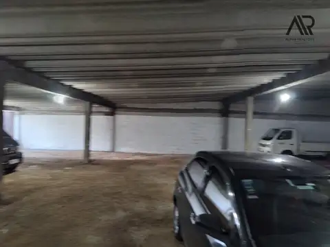 Se alquila garage para 20 vehiculos en Camino Carrasco