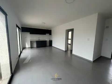Casa 2 ambientes con 1 baño