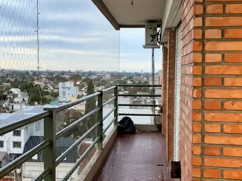 Departamento en Alquiler de 3 dormitorios