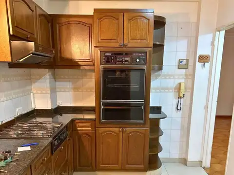 Alvear 2300