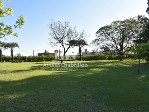 Terreno de 1500m2 en venta Villa Adela