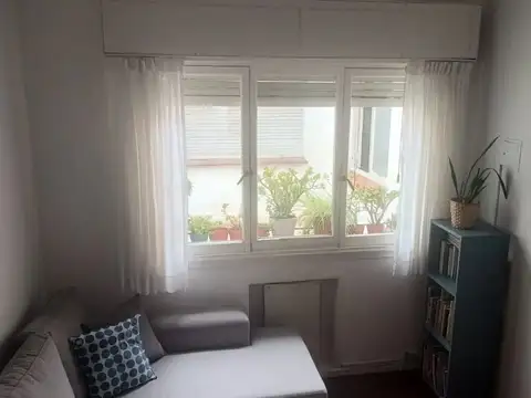 Humboldt 2400, Piso 2
