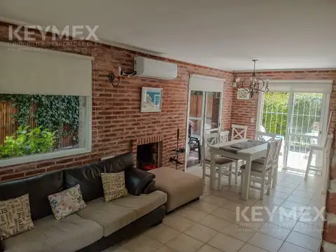 Depto Tipo Casa en Alquiler Temporal con 1 cocheras