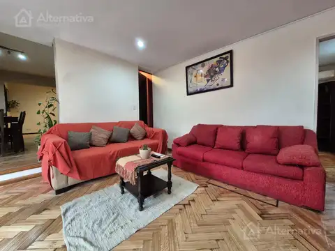Departamento 4 ambientes con 2 baños