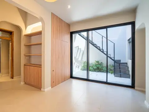 VENTA - Casa de dos dormitorios con patio, quincho y terraza exclusiva - Pichincha, Rosario,