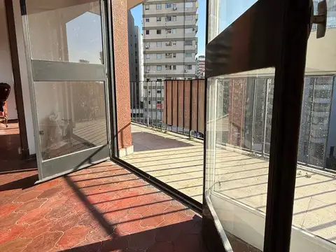 AV. DORREGO  al 2700