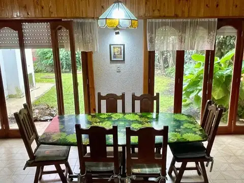 Casa en Venta - 3 Dormitorios 2 Baños - 199mts - Mar Del Plata