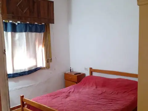 Depto Tipo Casa en Venta en Lomas De Zamora, USD 49.000