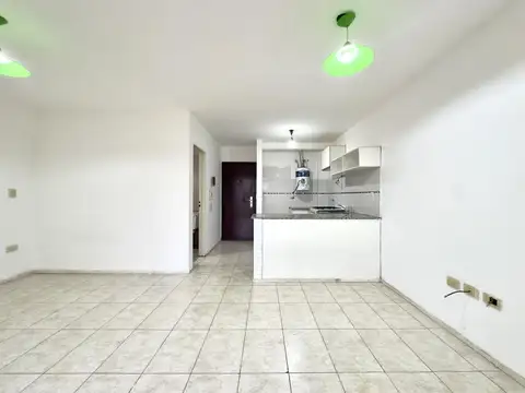 Departamento en Alquiler en República De La Sexta, $ 350.000