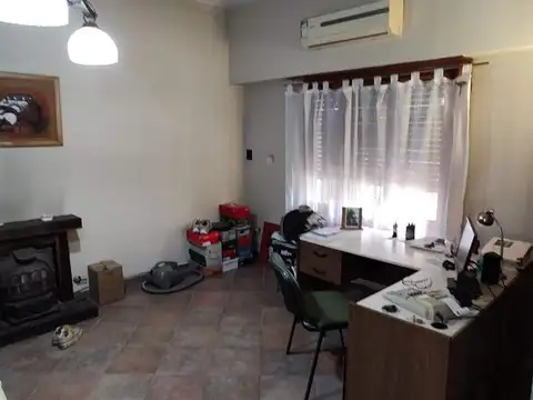 VENTA - CASA DE 2 AMB + CASA 4 AMB, LOMAS DE ZAMORA