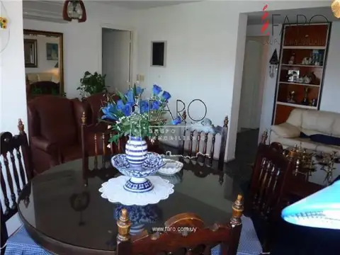Departamento en Alquiler de 3 dormitorios