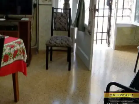 Depto Tipo Casa en Venta en Mataderos, USD 100.000