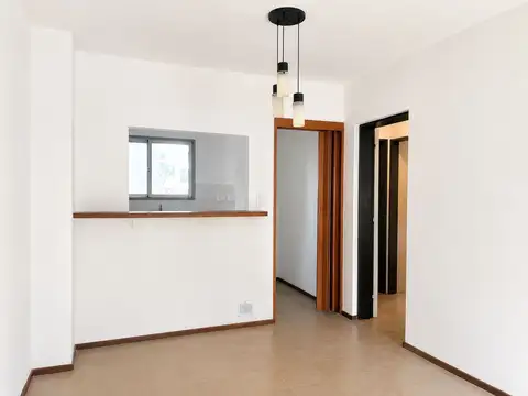 Alquiler departamento de pasillo dos dormitorios
