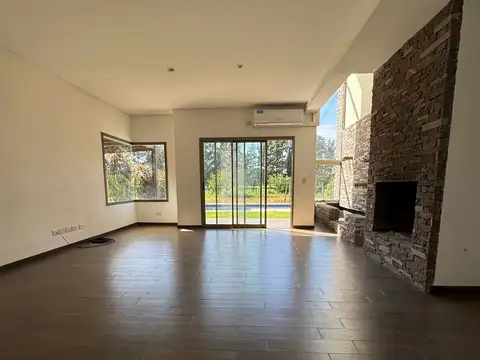 Casa en Alquiler de 4 dormitorios