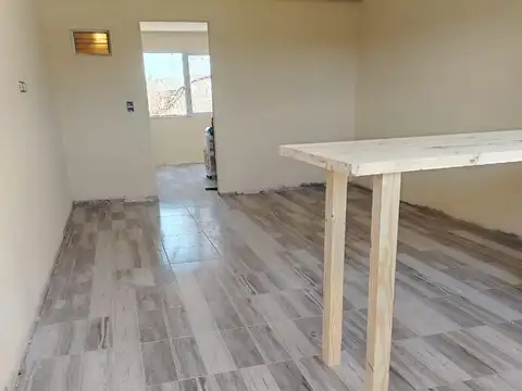 Departamento en Alquiler en Barrio Garin Norte, $ 400.000