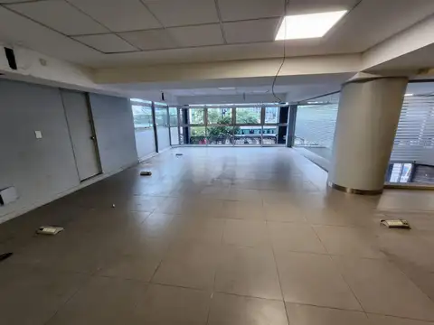 Local en Alquiler en Retiro, USD 6.176