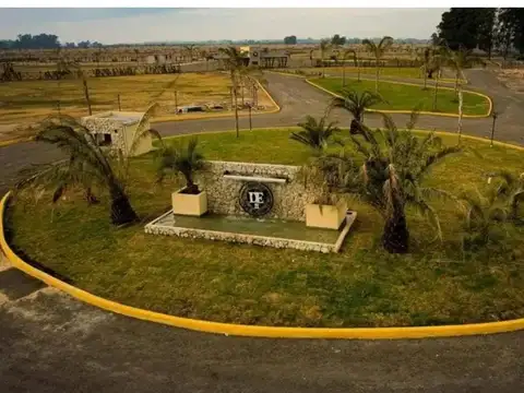 Lote 402, 400