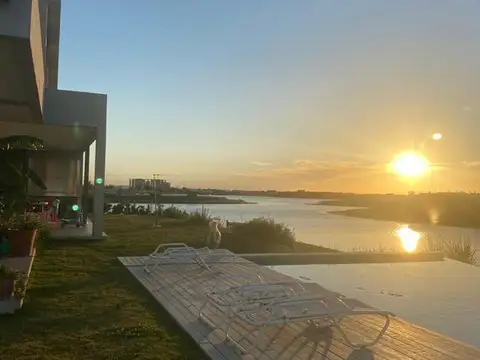 Casa en Venta en Puertos - Muelles, USD 1.230.000